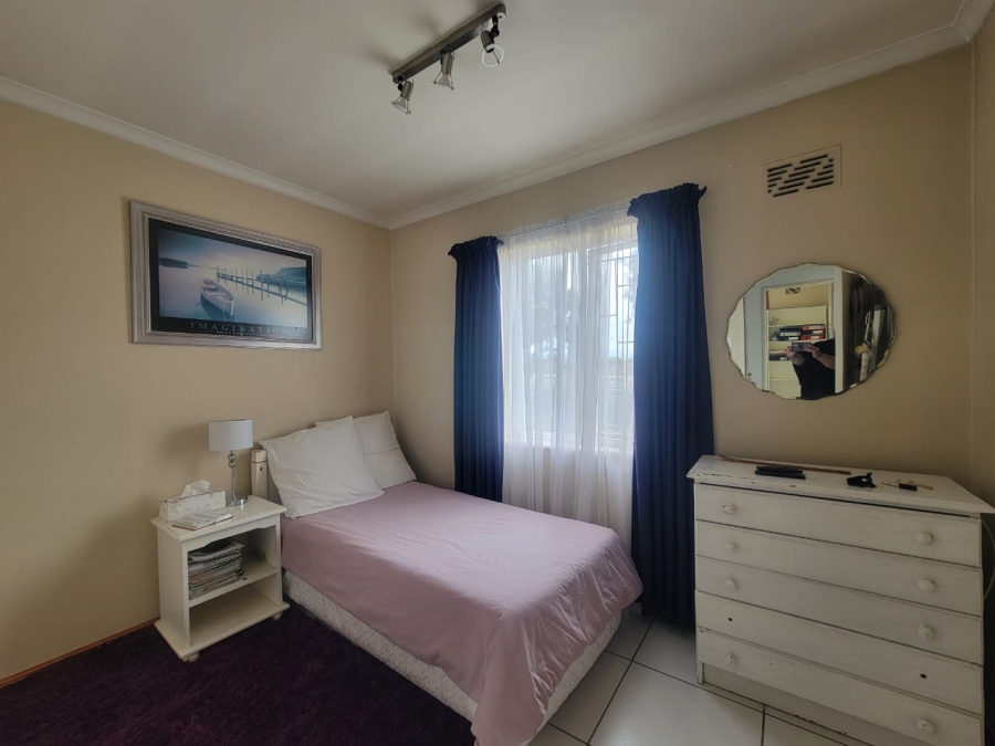 3 Bedroom Property for Sale in Diep River Western Cape